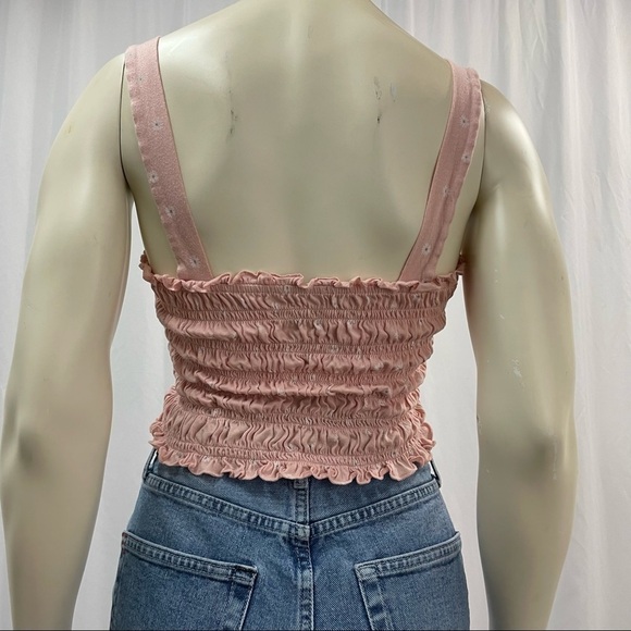 AMERICAN Eagle Pink Crop Top With Daisy Pattern Size Small - Picture 2 of 7